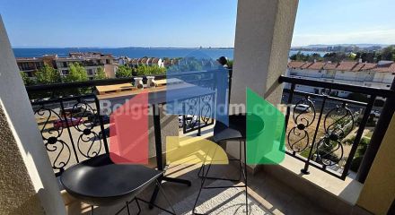 Двухкомнатная квартира в Морской Берег