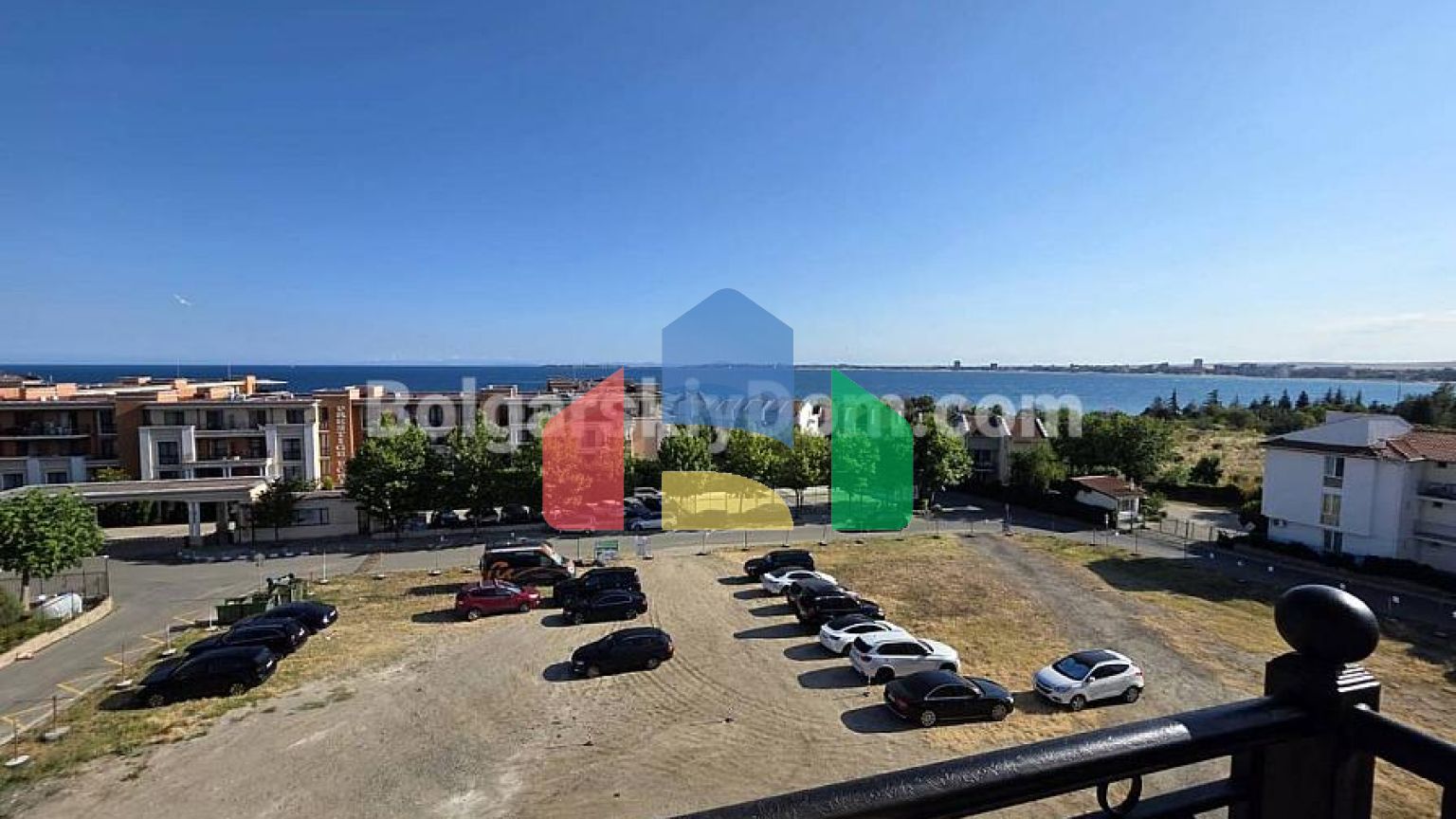 Двухкомнатная квартира в Морской Берег