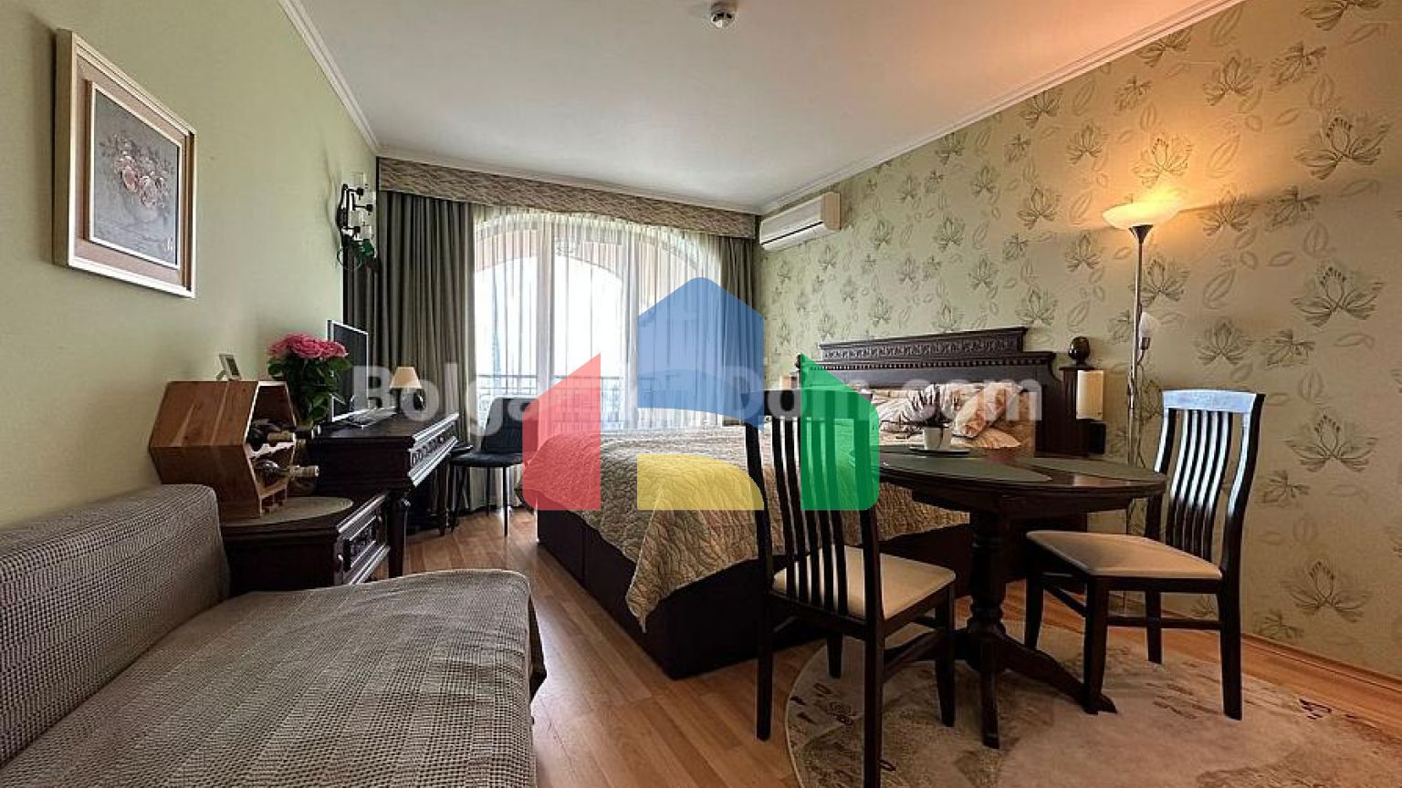 Квартира-студия в Гранд Отель