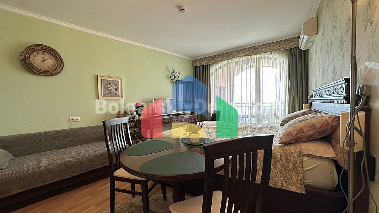 Квартира-студия в Гранд Отель