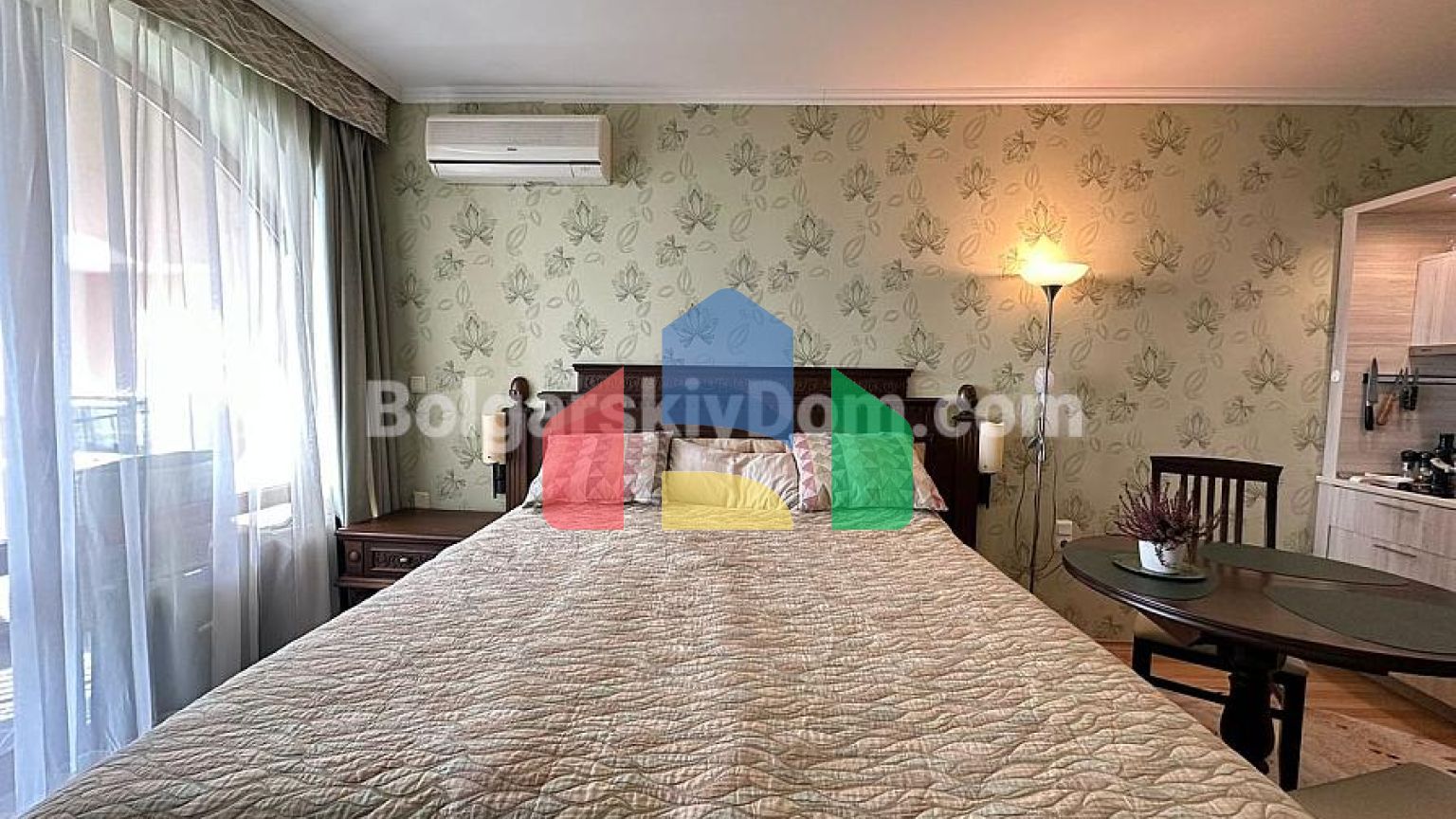 Квартира-студия в Гранд Отель