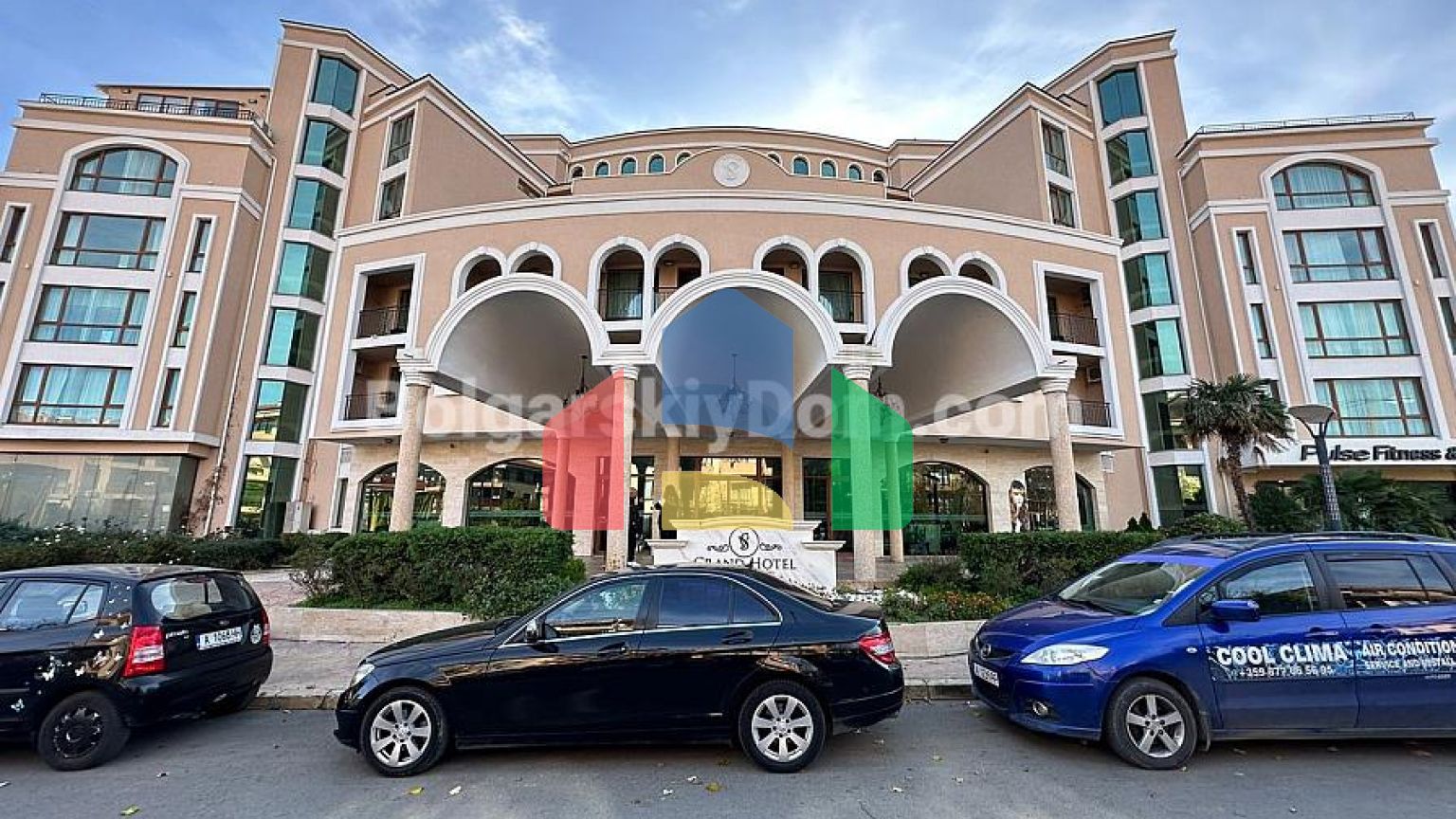 Квартира-студия в Гранд Отель