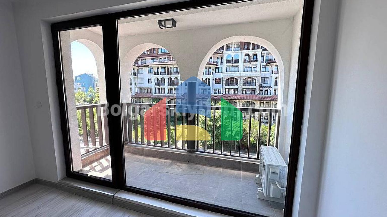 Трехкомнатная квартира в Этера 4