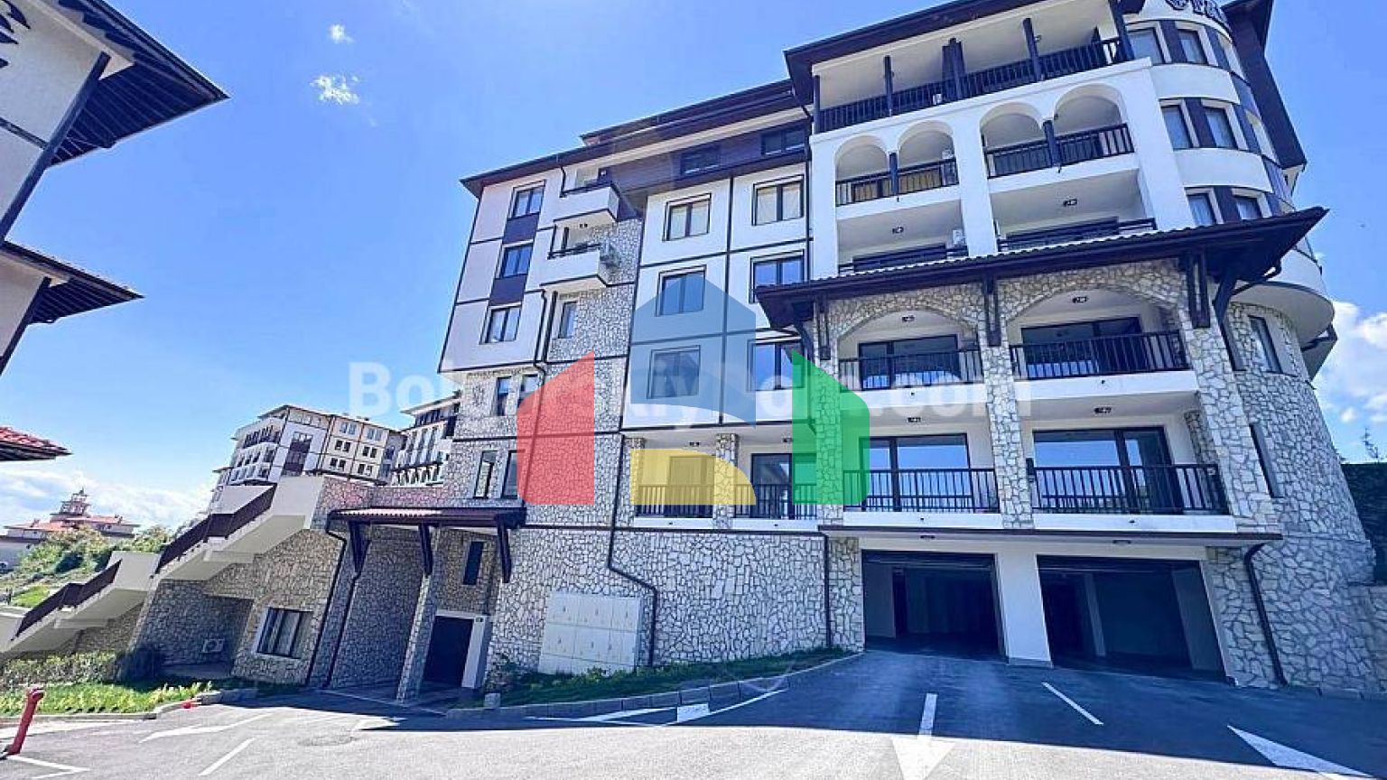 Трехкомнатная квартира в Этера 4