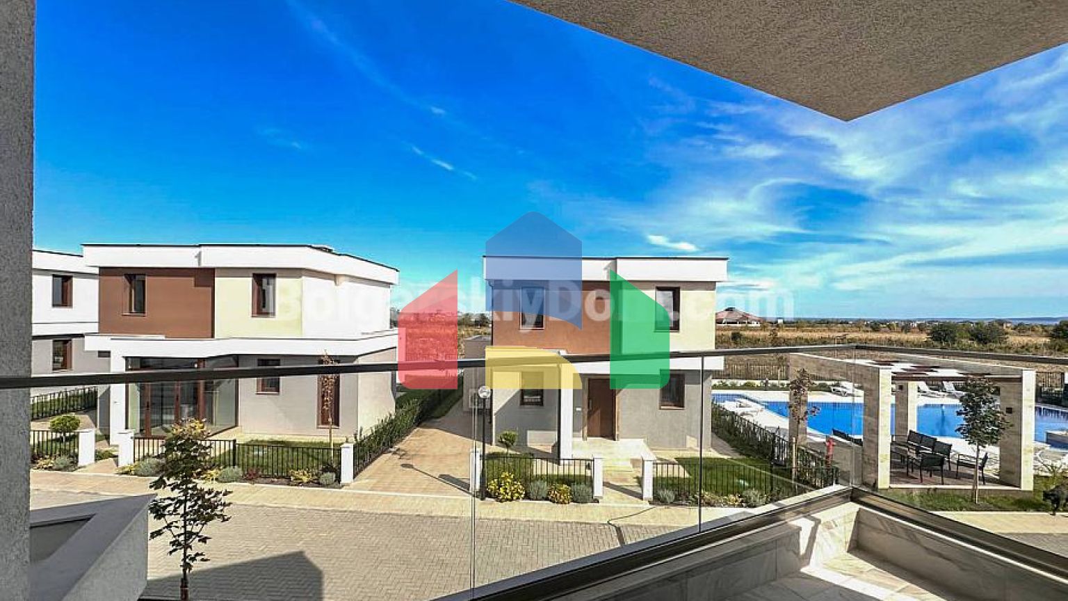 Дом в Виктория Сансет