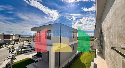 Дом в Виктория Сансет Дом в Виктория Сансет