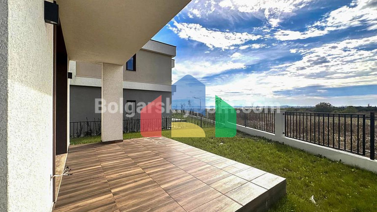 Дом в Виктория Сансет