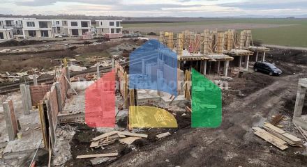 Будинки в комплексі в Поморіє