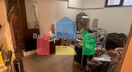 Двоповерховий будинок в Вікторія Резиденс