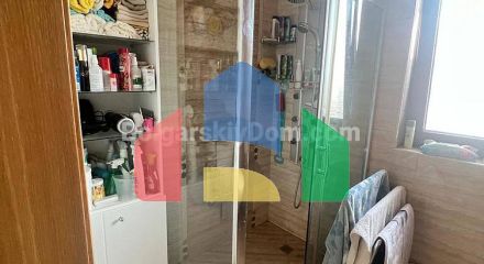 Двоповерховий будинок в Вікторія Резиденс