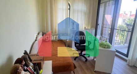 Двоповерховий будинок в Вікторія Резиденс