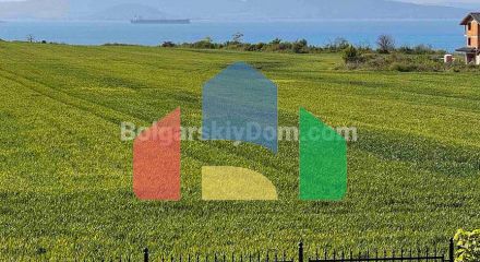 Будинок у Поморії