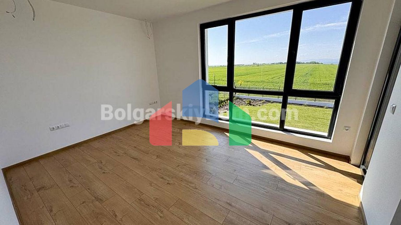 Будинок у Поморії