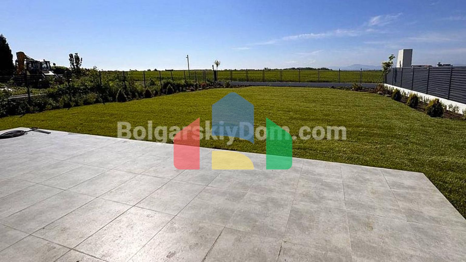 Будинок у Поморії