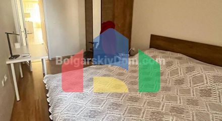 Трикімнатна квартира в Поморії