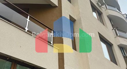 Трикімнатна квартира в Поморії