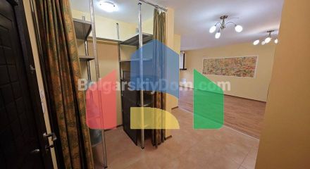 Двухкомнатная квартира в Парус 4
