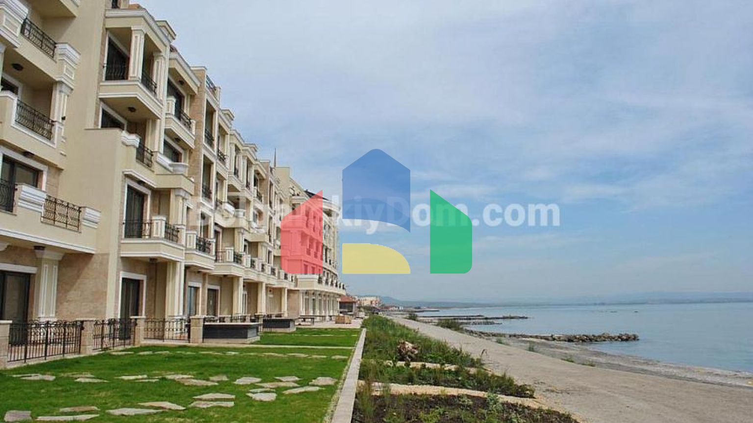 Двокімнатна квартира в Гарденія Палас