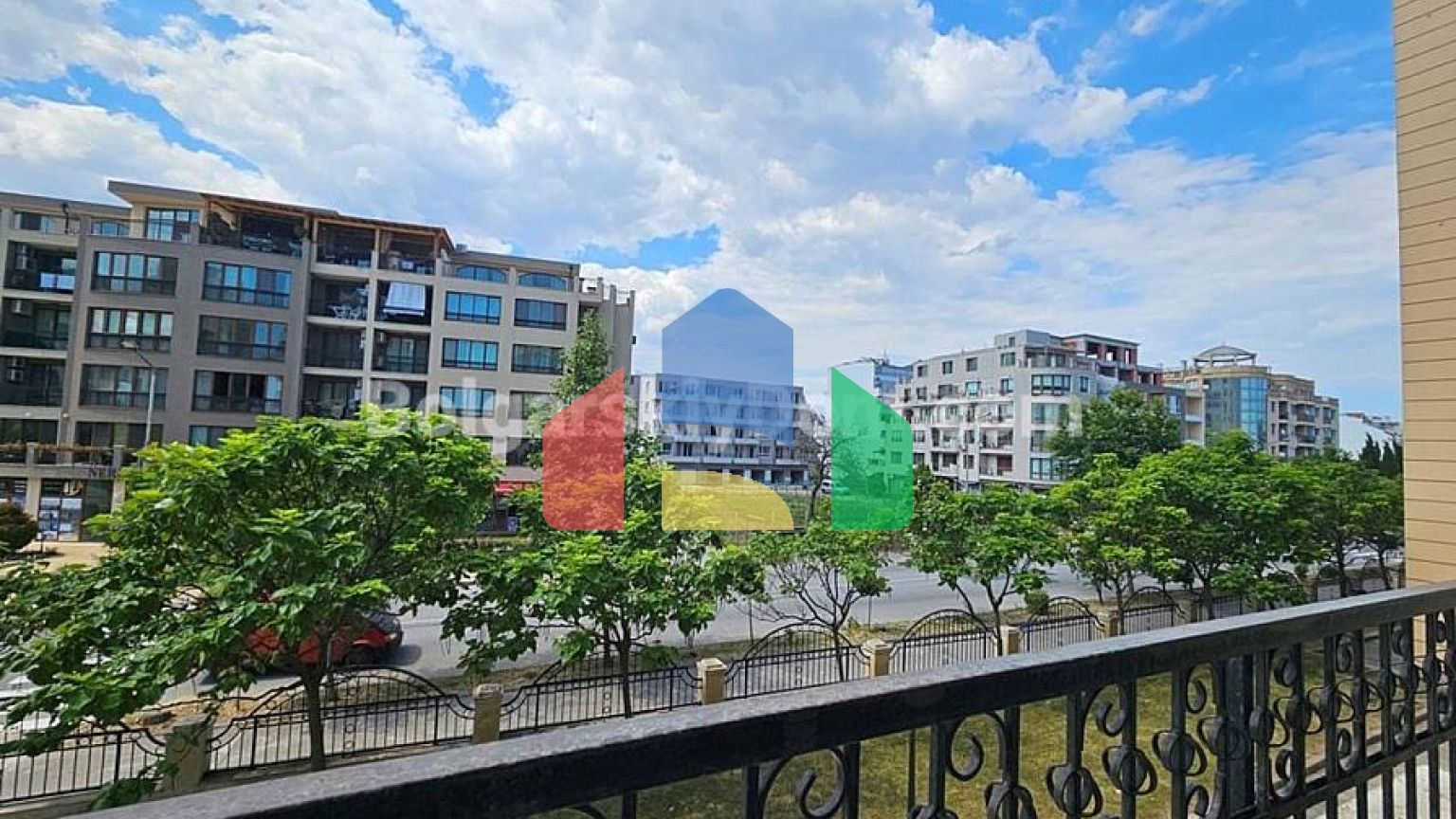 Трикімнатна квартира в Сансет Резорт