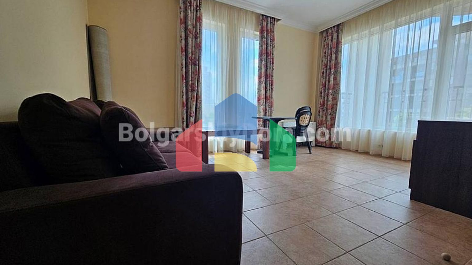 Трикімнатна квартира в Сансет Резорт