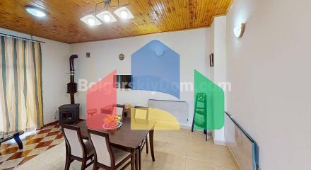 Будинок в Порой