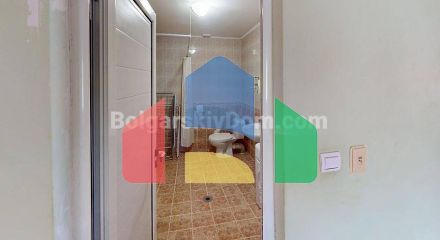 Будинок в Порой