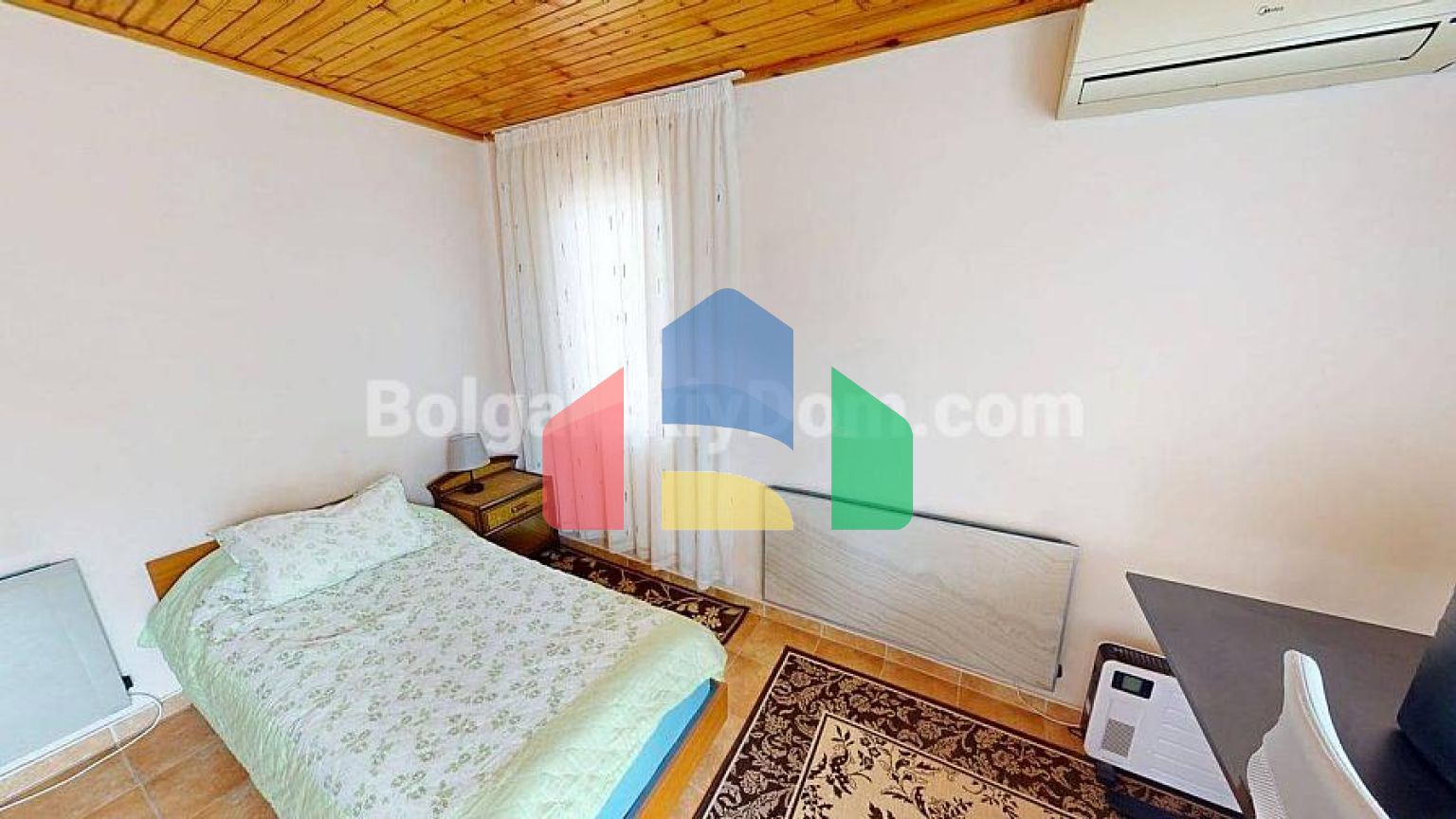 Будинок в Порой