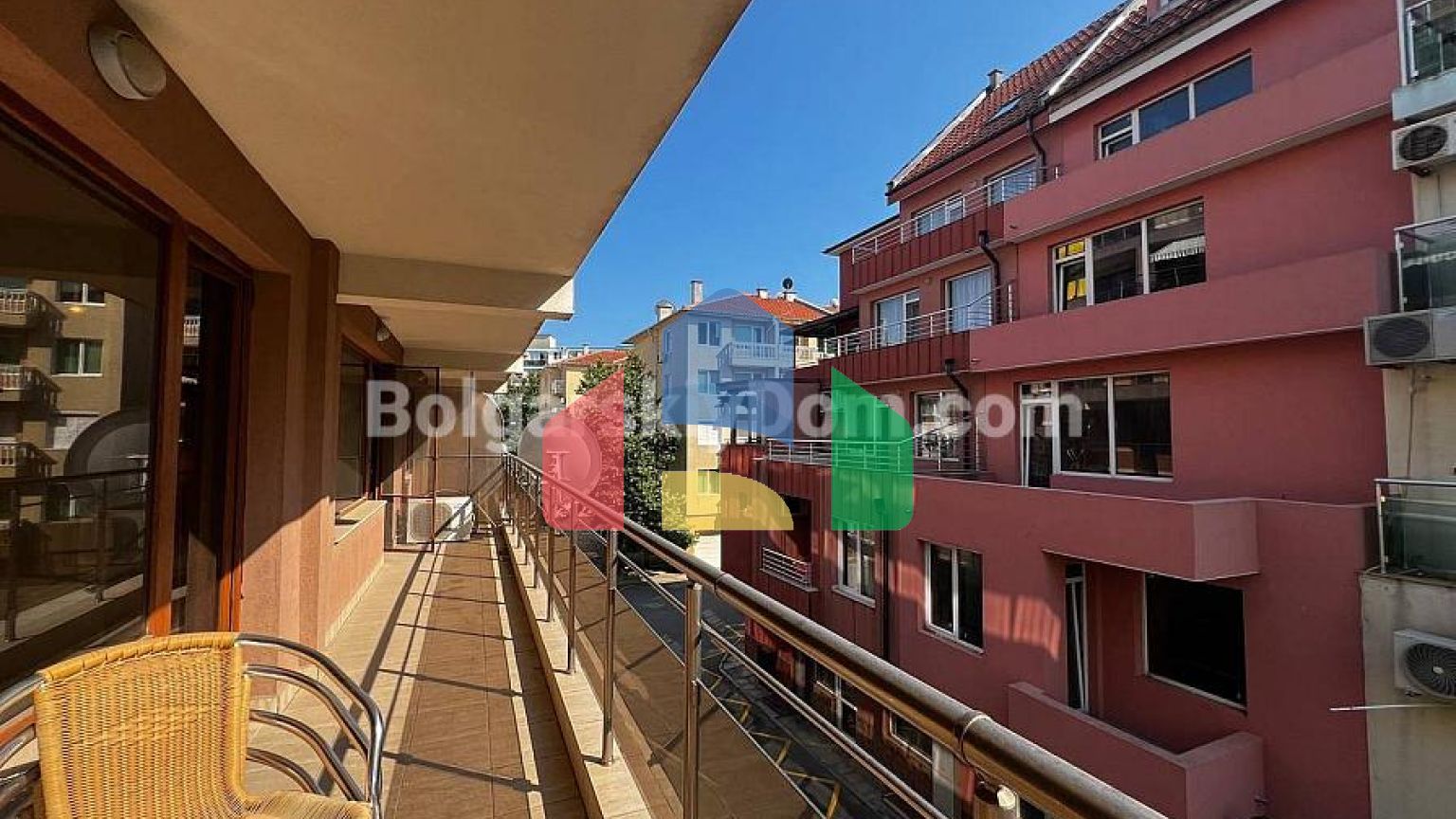 Двокімнатна квартира в Поморіє