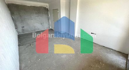 Двокімнатна квартира в Сакар