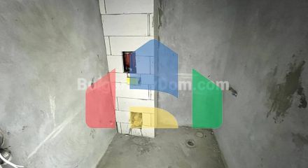 Двокімнатна квартира в Сакар