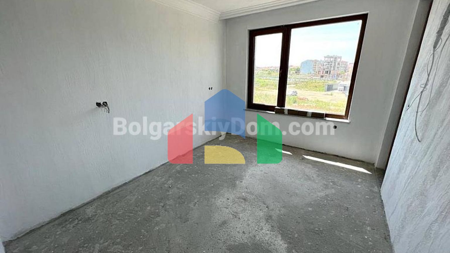 Двокімнатна квартира в Сакар