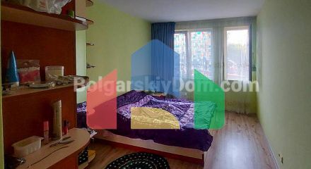 Двокімнатна квартира в Поморіє Біч Резорт
