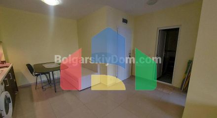 Двокімнатна квартира в Поморіє Біч Резорт