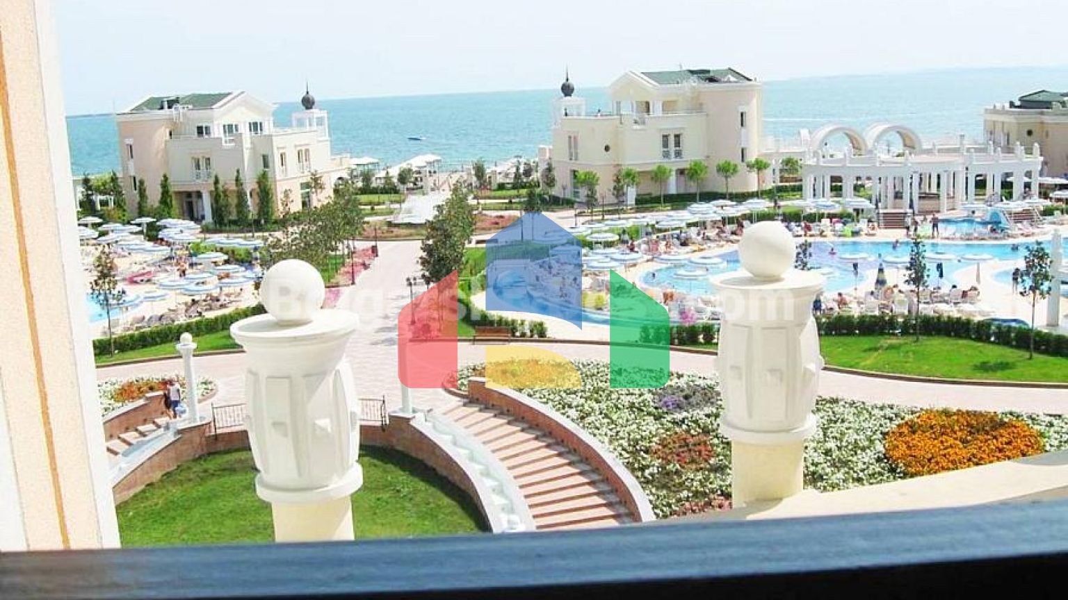 Двокімнатна квартира в Сансет Резорт