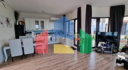 Two-bedroom apartment in Majestic Sea Village