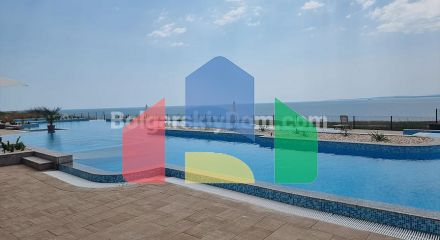Two-bedroom apartment in Majestic Sea Village