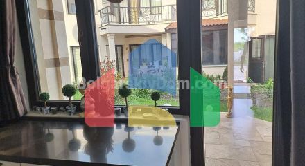 Трикімнатна квартира в Маджестік Сі Віллідж