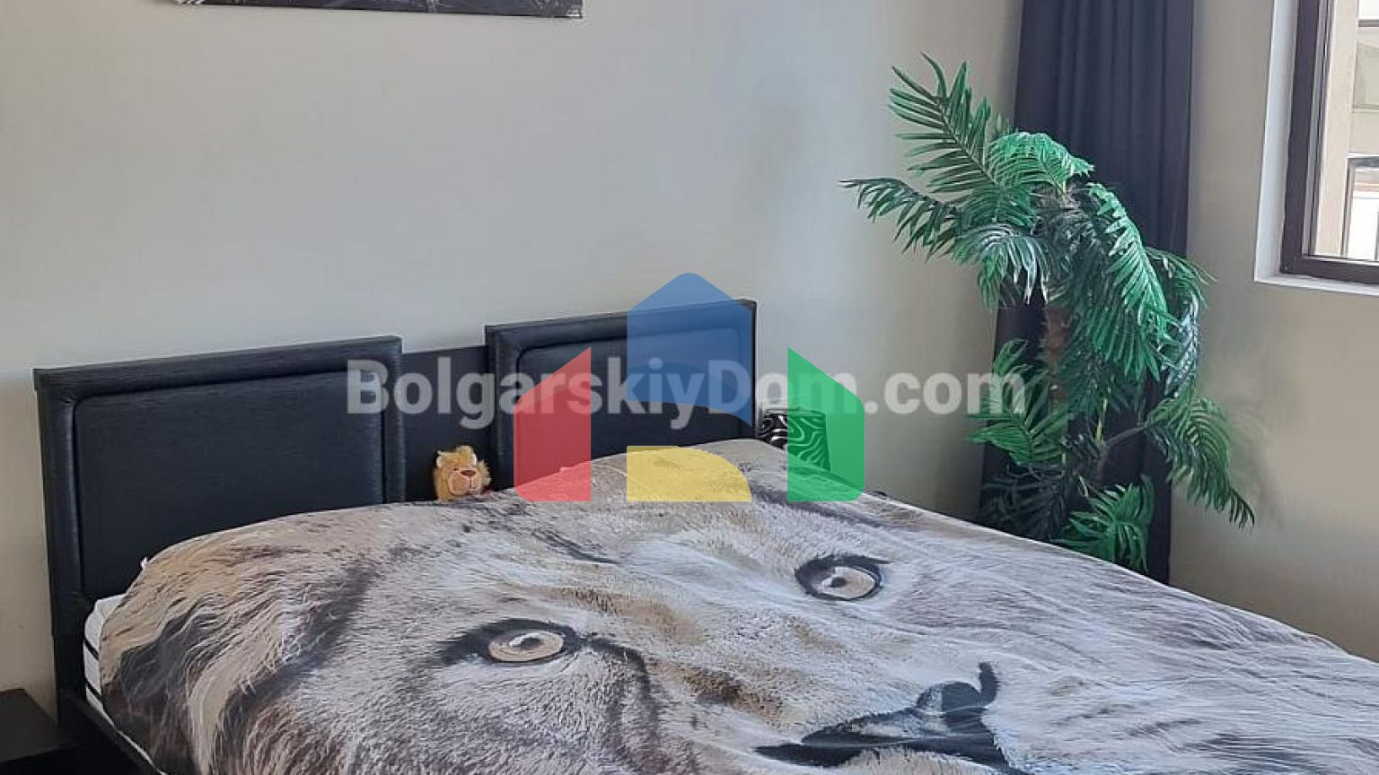 Трикімнатна квартира в Маджестік Сі Віллідж