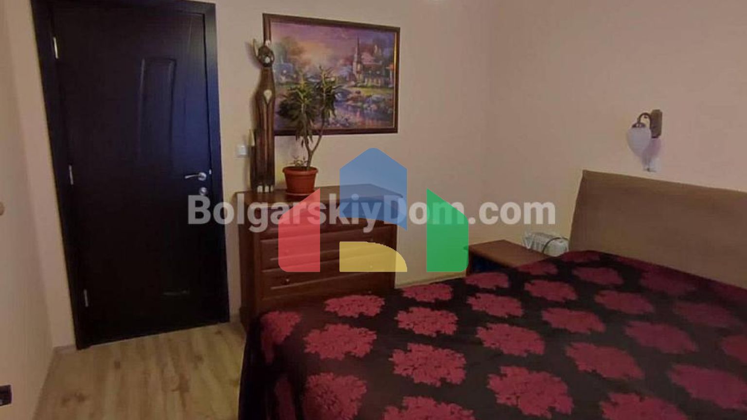 Трикімнатна квартира в Помор'ї