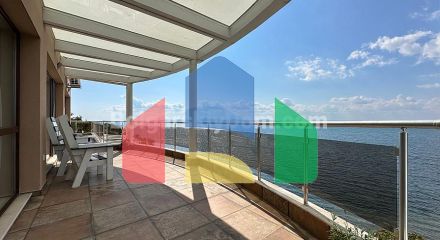 Четырехкомнатная квартира в Адмирал Бич Клаб