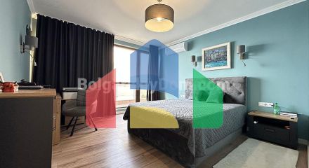 Четырехкомнатная квартира в Адмирал Бич Клаб