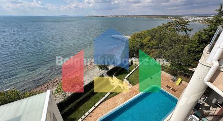 Четырехкомнатная квартира в Адмирал Бич Клаб