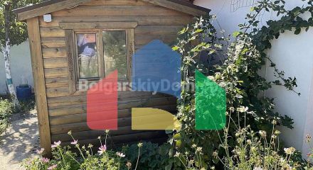 Одноповерховий будинок в Каменар