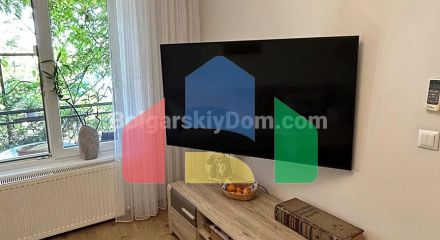 Одноповерховий будинок в Каменар