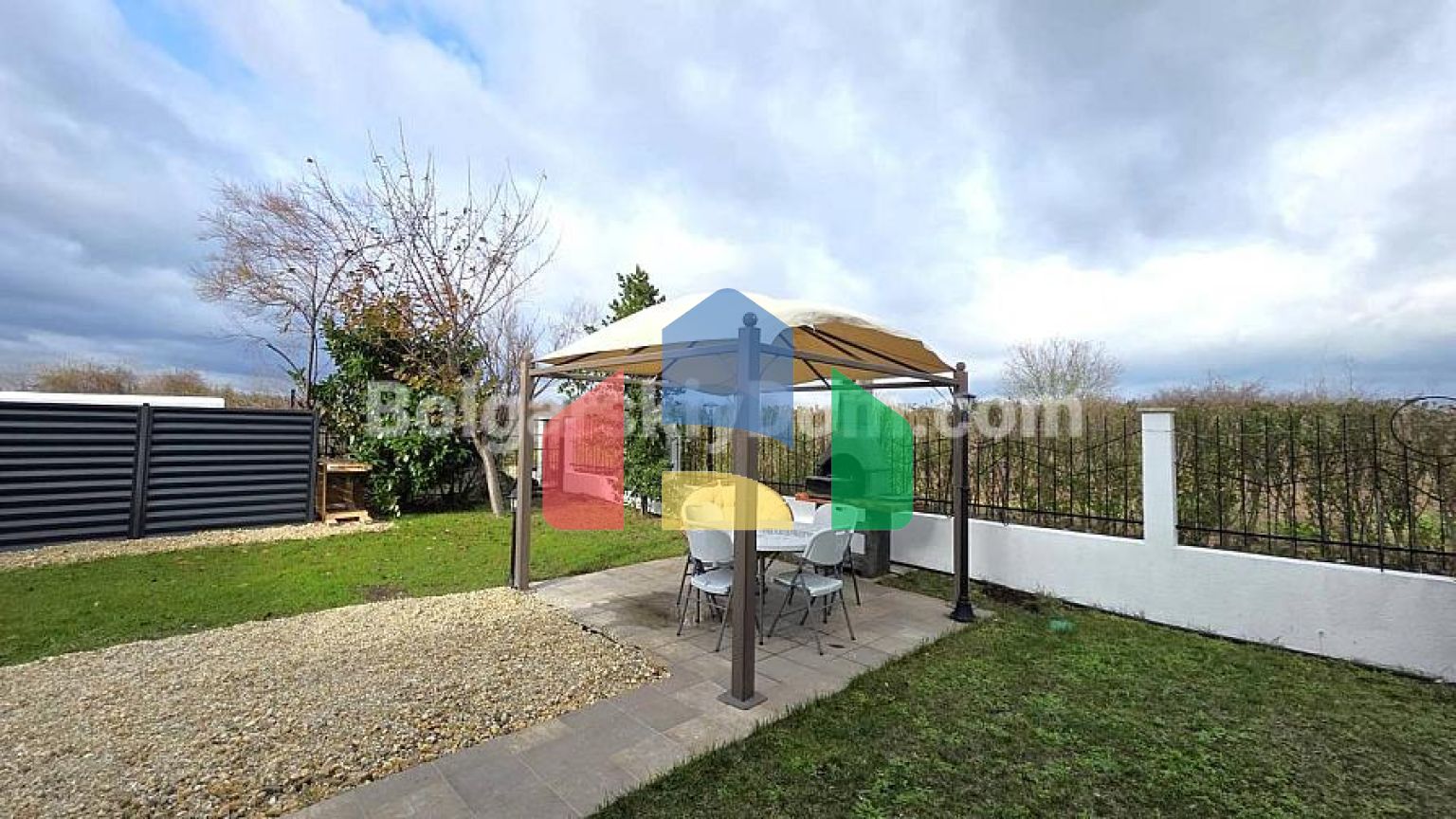 Будинок в Вікторія Хілл