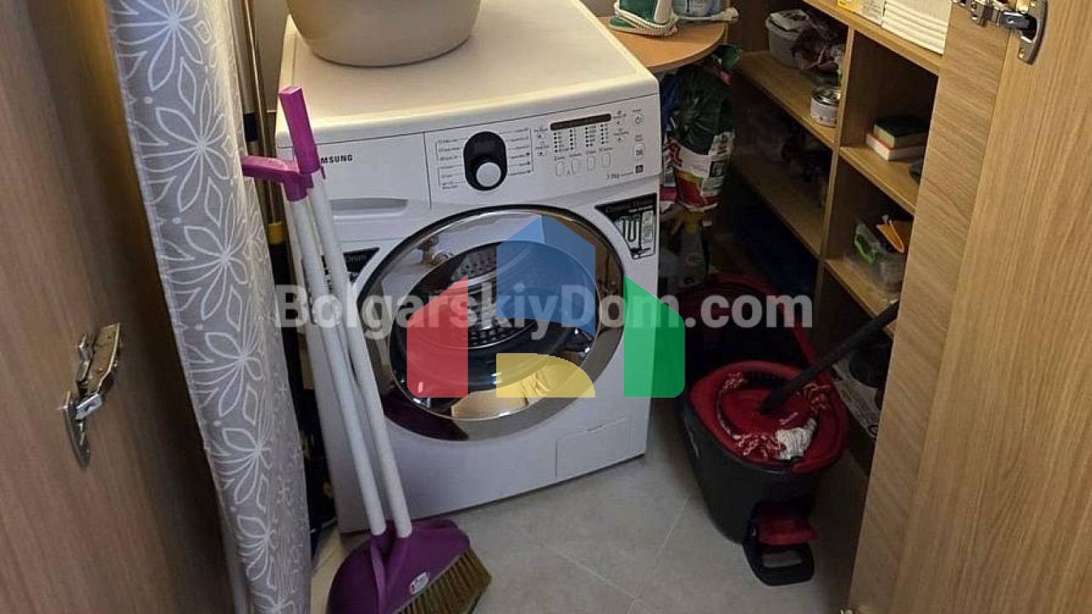 Будинок в Вікторія Хілл