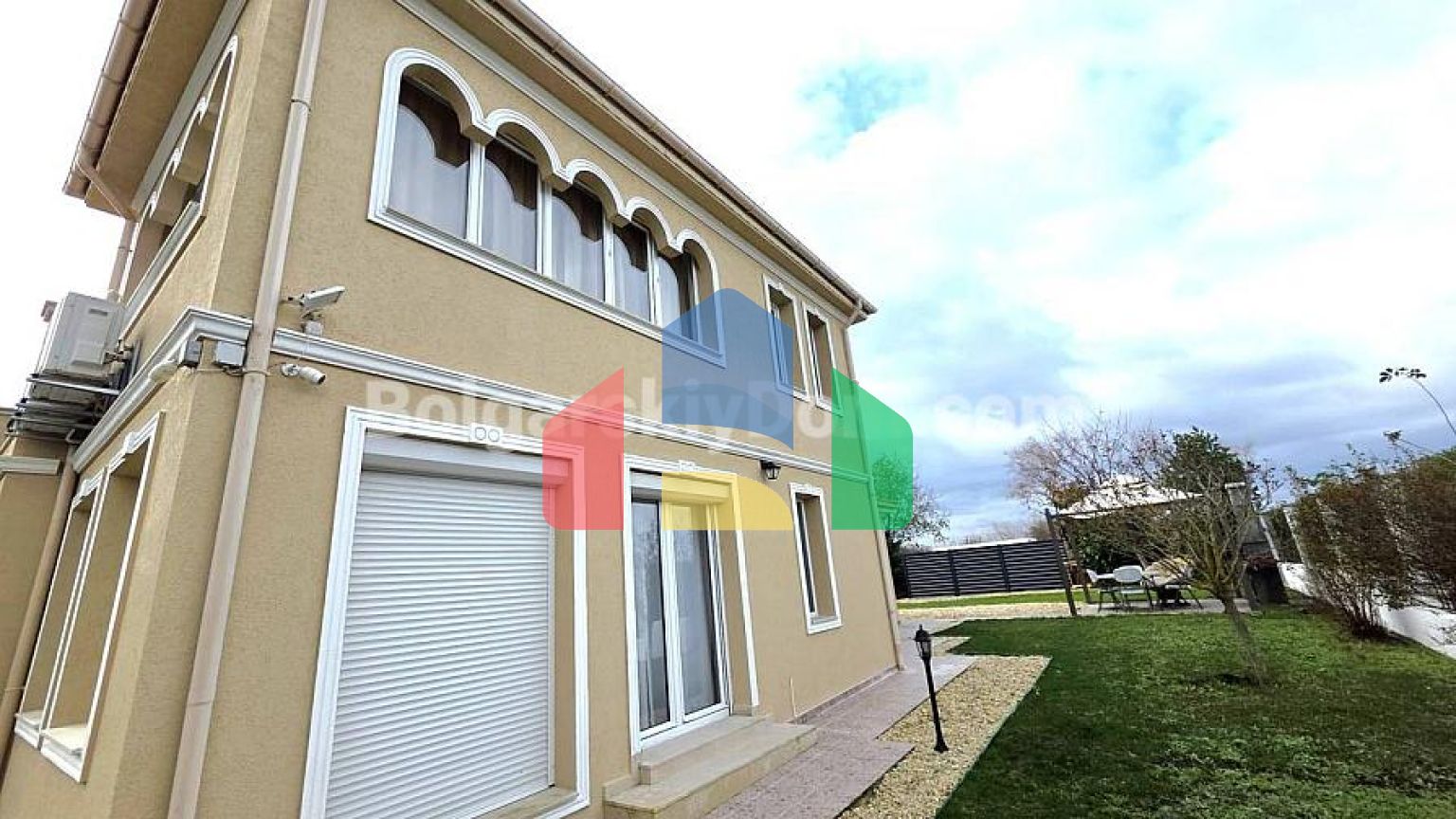 Будинок в Вікторія Хілл