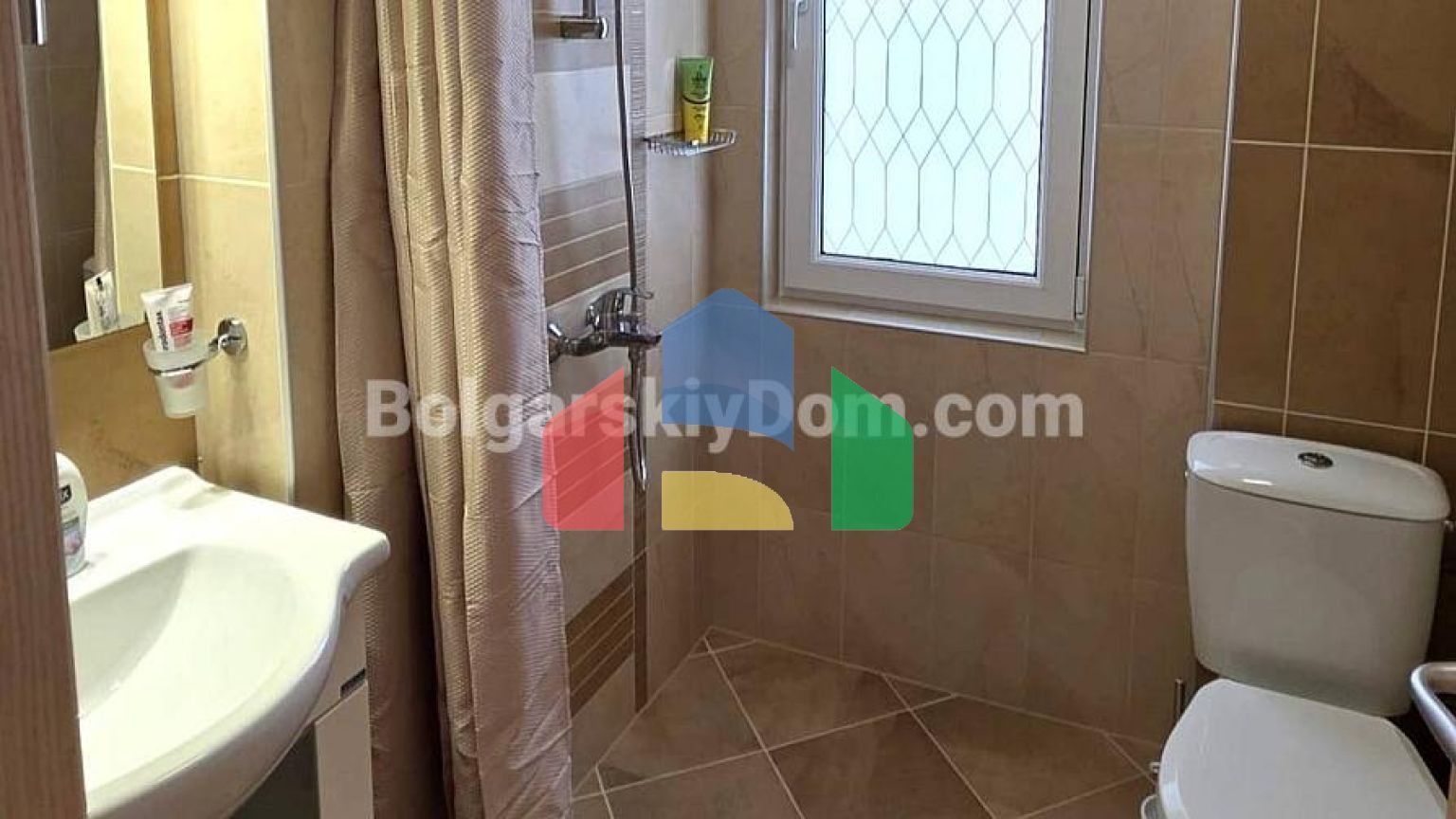 Будинок в Вікторія Хілл