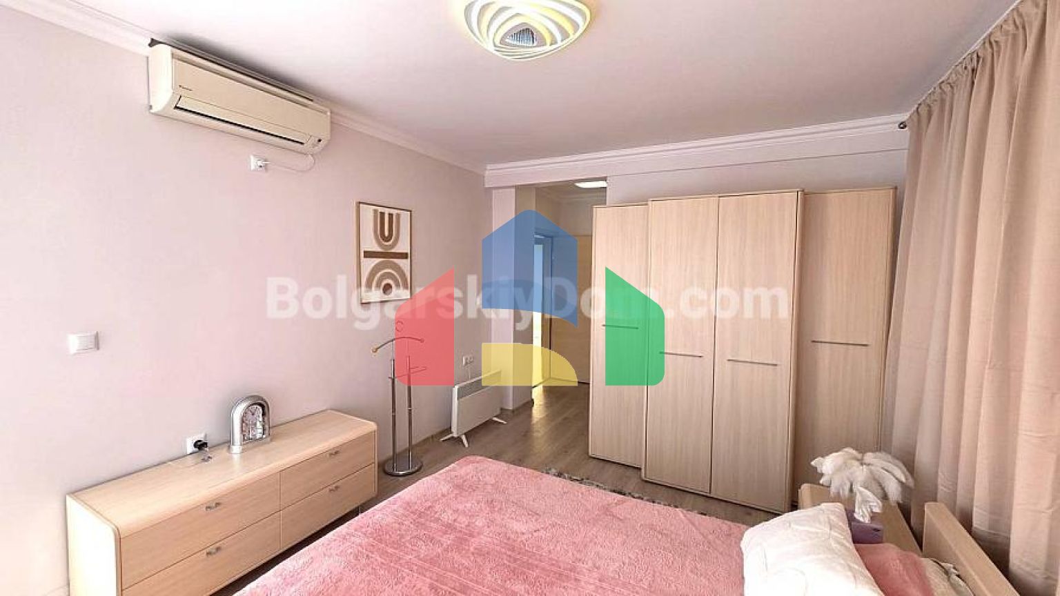 Будинок в Вікторія Хілл