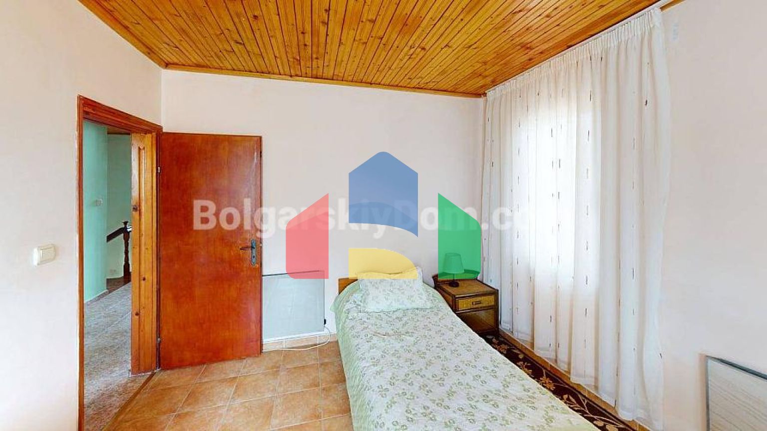 Будинок в Порой